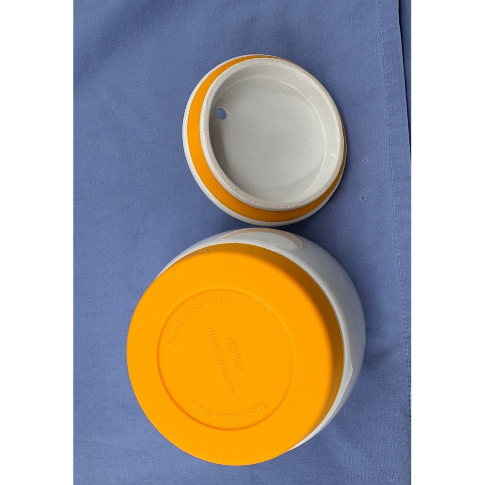 EggTastic Ceramic Microwave Egg Cooker Poacher White Orange As Seen On TV Pot - Picture 6 of 7